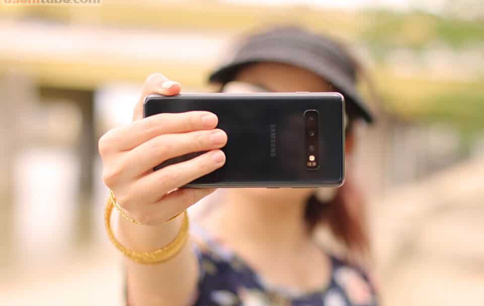 افضل 5 برامج تصوير سيلفي للاندرويد - كيف تلتقط أجمل الصور لنفسك تصوير سيلفي بإحتراف - برامج تصوير سيلفي